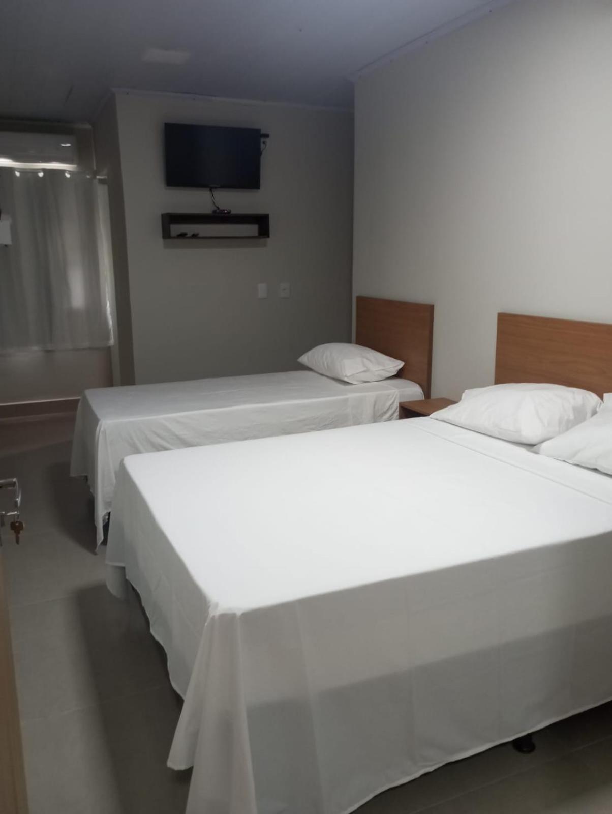 Aguas Lindas de Goias Executive Hotel Aguas Lindas Go מראה חיצוני תמונה
